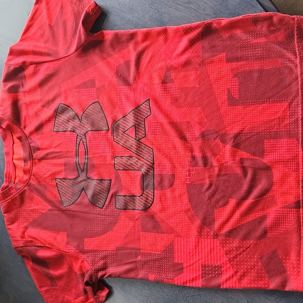 Uncer armor jersey